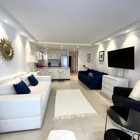 Bel Climatise Avec Piscine Et Parking A Juan Les Pins, A 5 Min Du Centre Et Plages - Fr-1-789-4 Αντίμπ